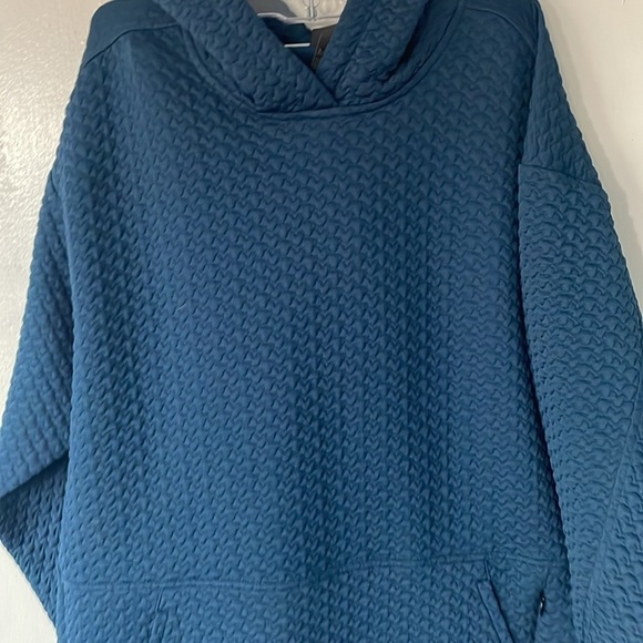 Zella Cozy Blue Textured Hoodie - Picture 2 of 7